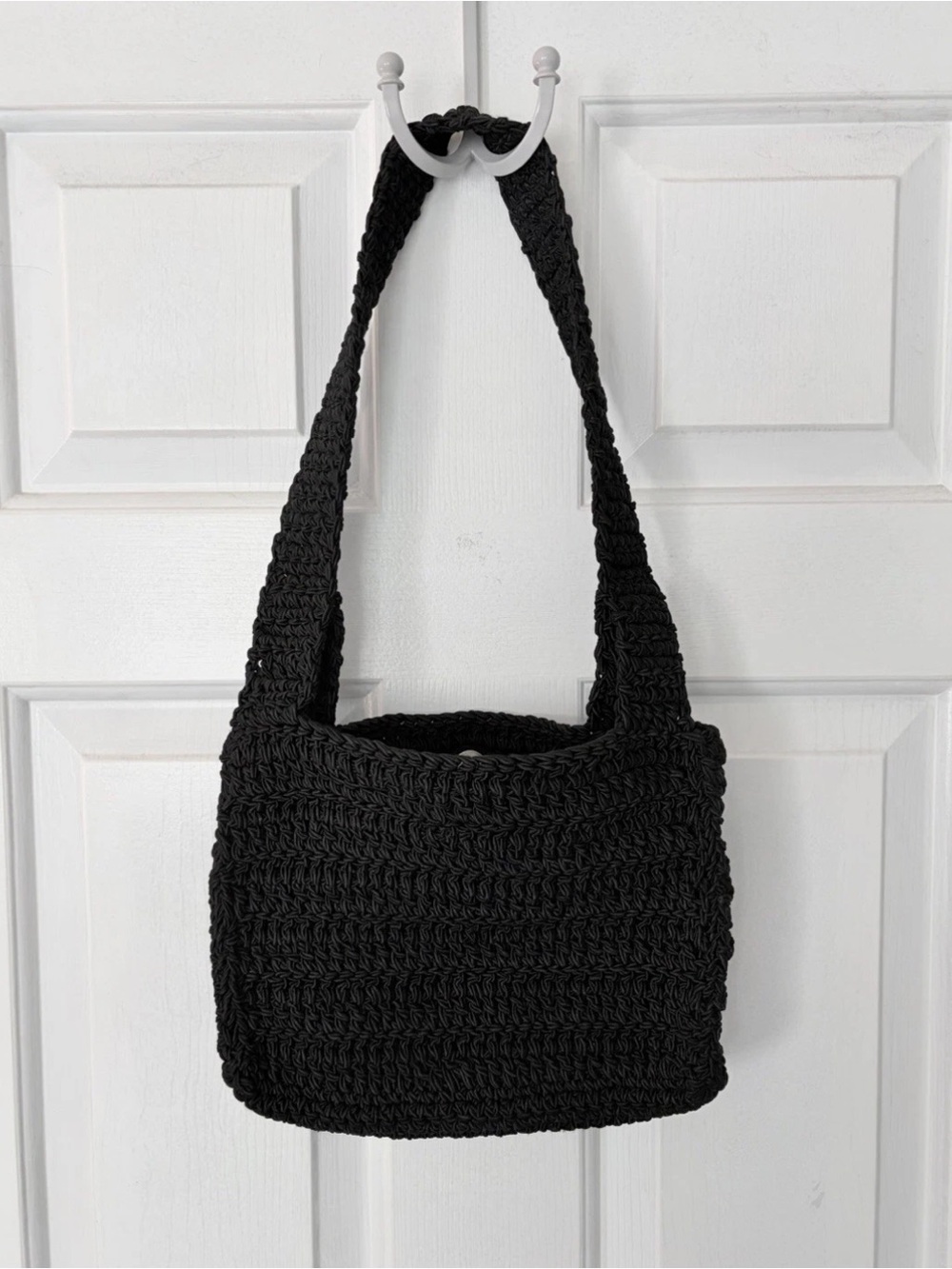 Black Chunky Knit Macrame Shoulder Bag Zip Close